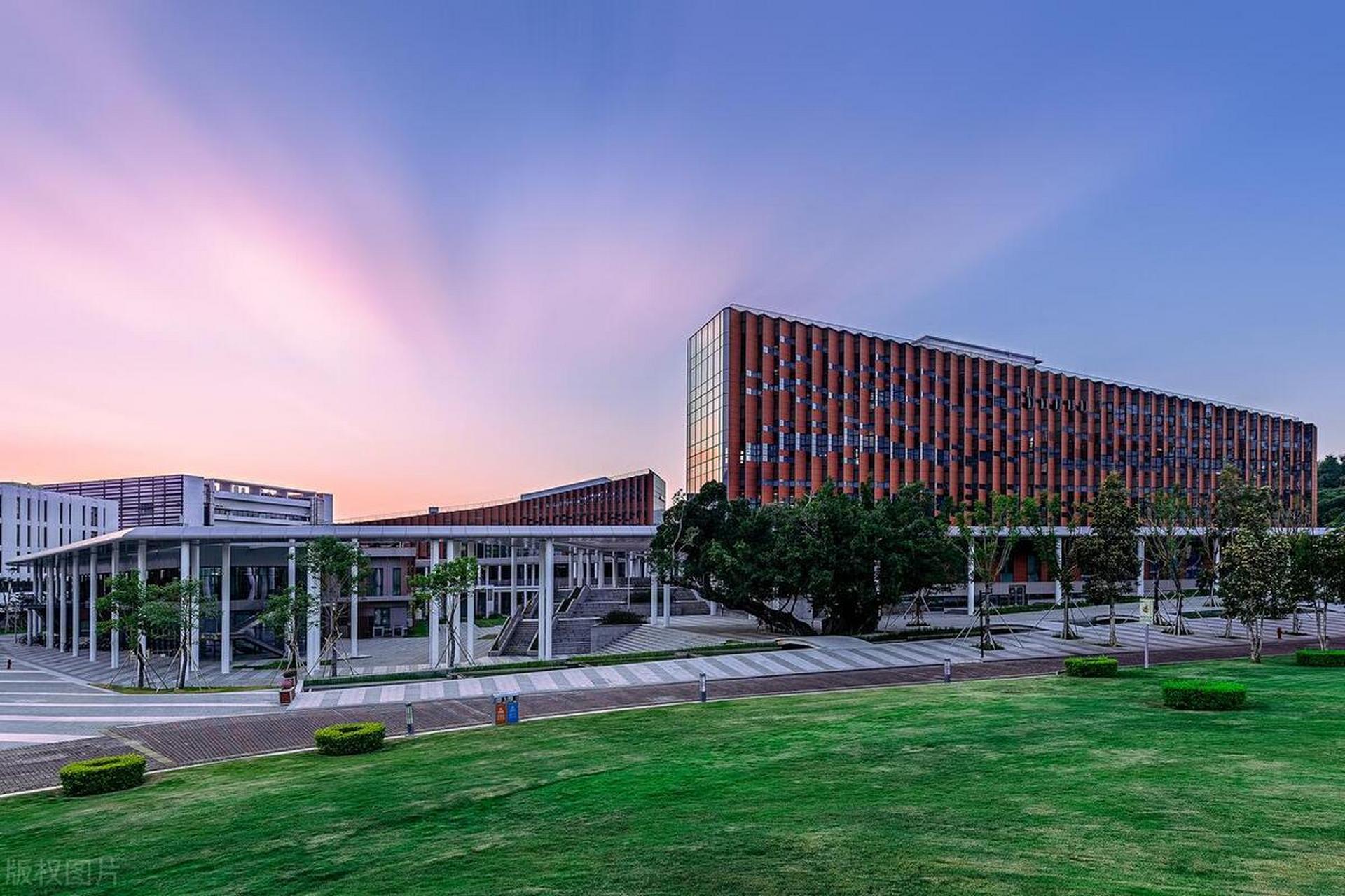 深圳大学是985大学还是211大学?