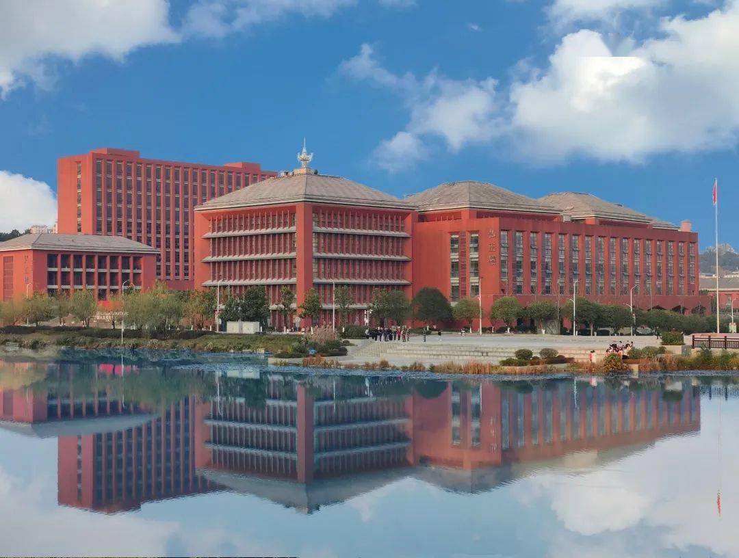 贵州大学数学与统计学院